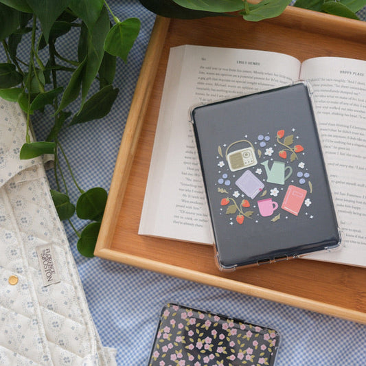 Spring Garden | Clear Kindle Case