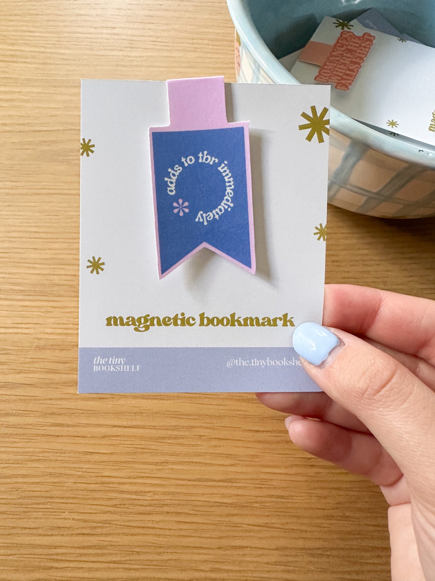 Adds to TBR | Magnetic Bookmark