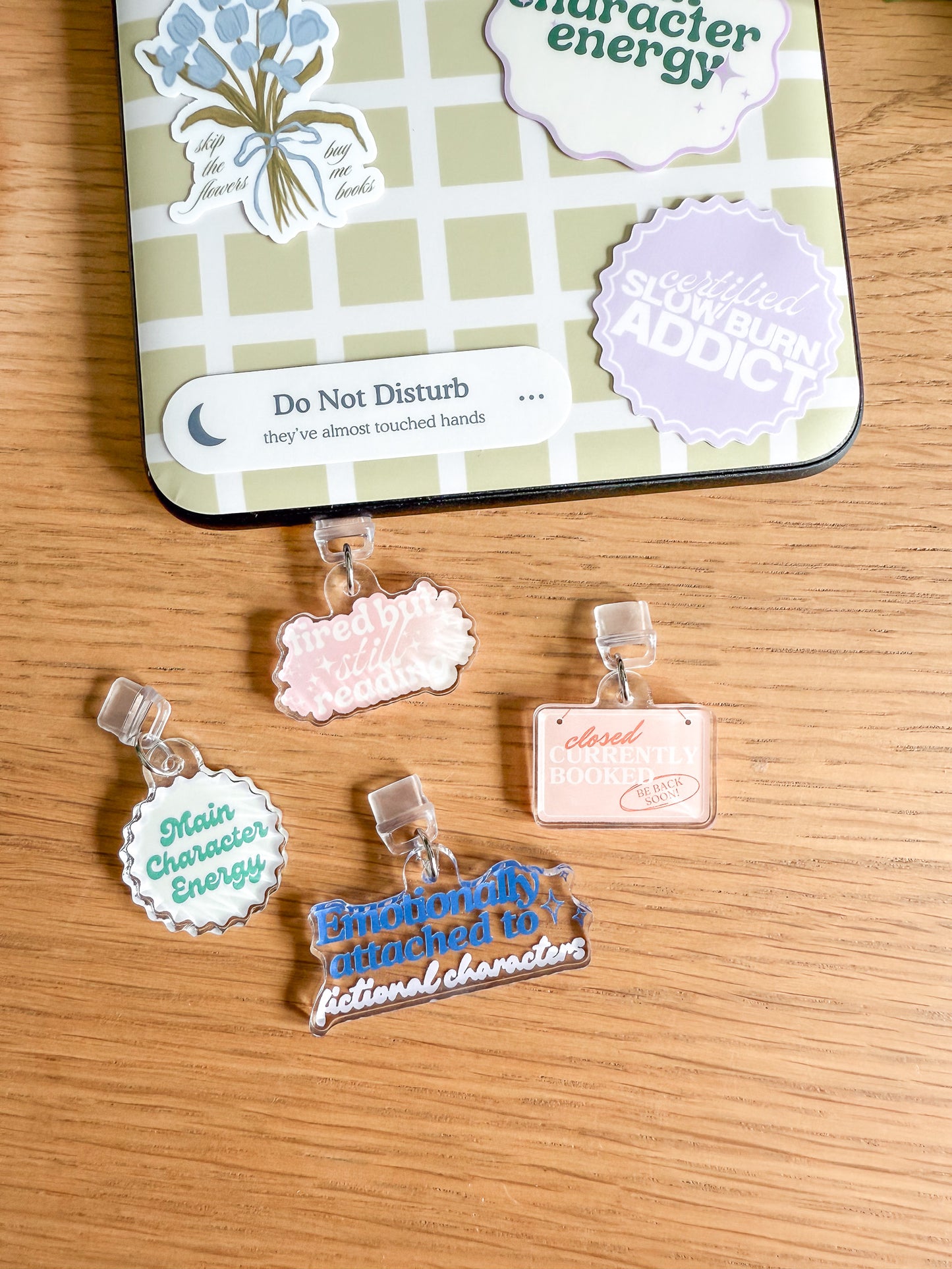 Kindle & Kobo Charm | Main Character Collection